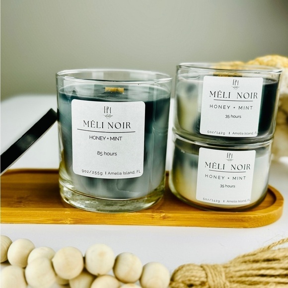 Méli Noir Candle- with notes of Honeysuckle Mint 9oz - Picture 7 of 12